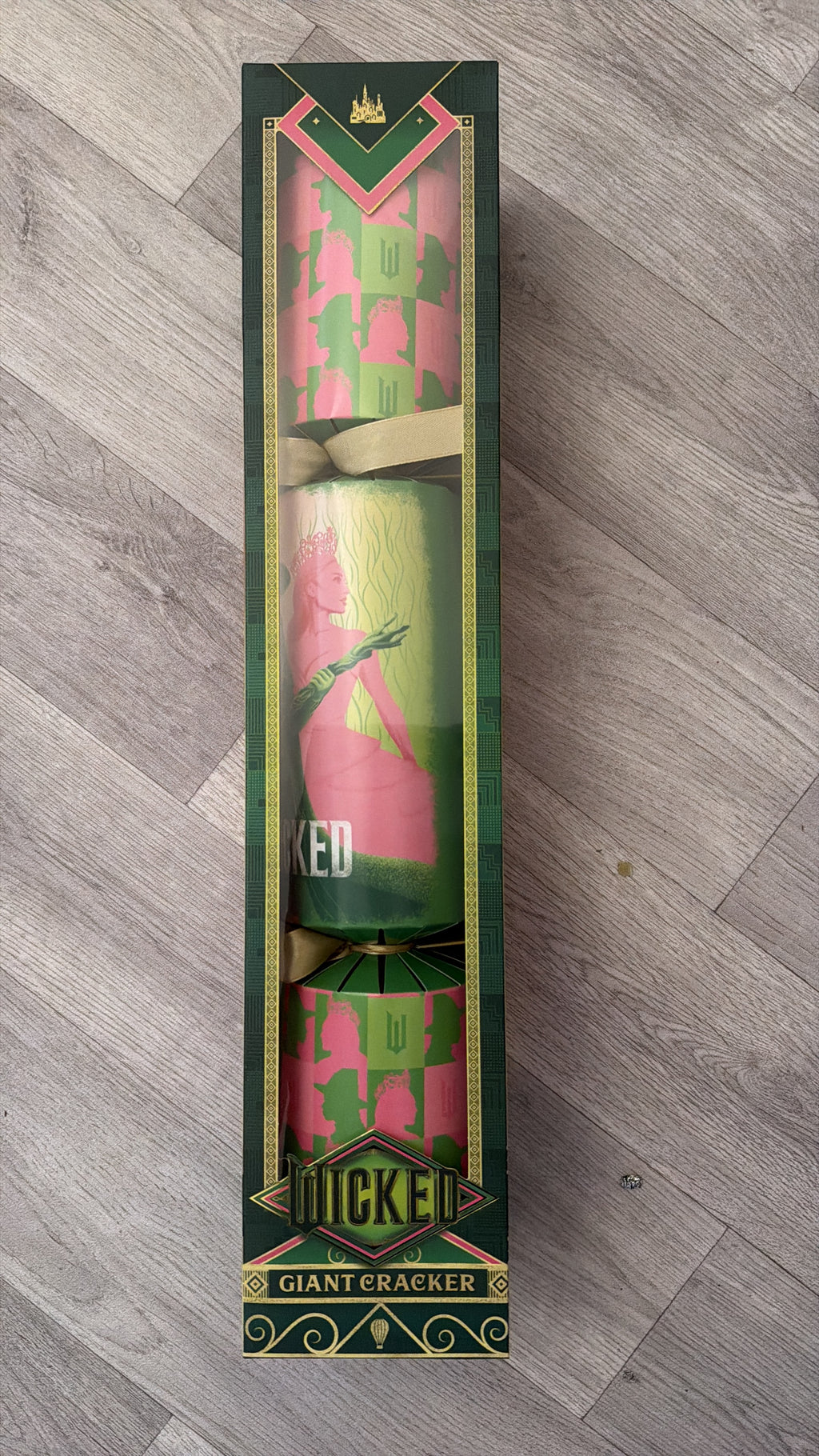 Wicked Activity Christmas Cracker