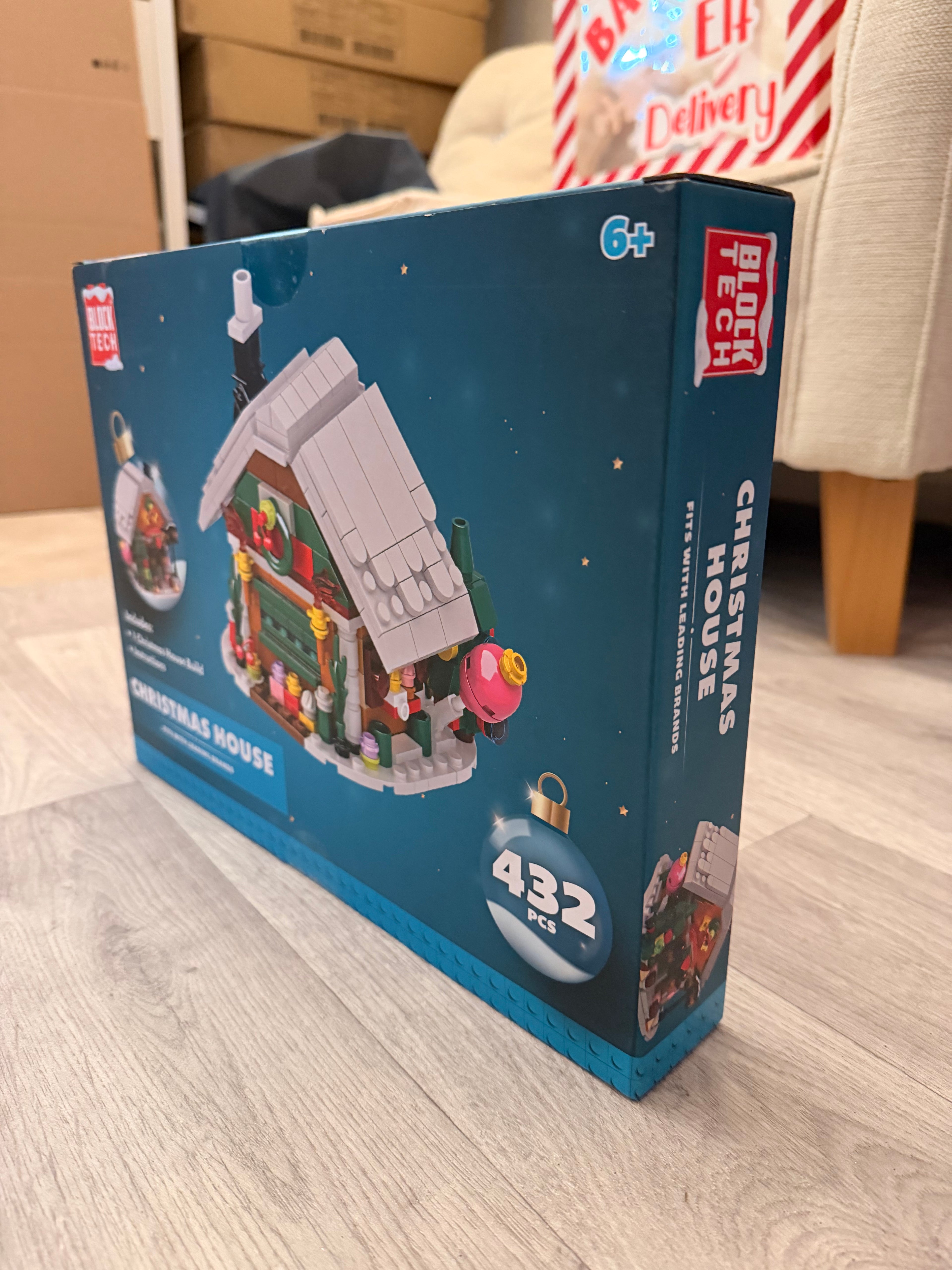 432 Piece Block Tec Christmas House