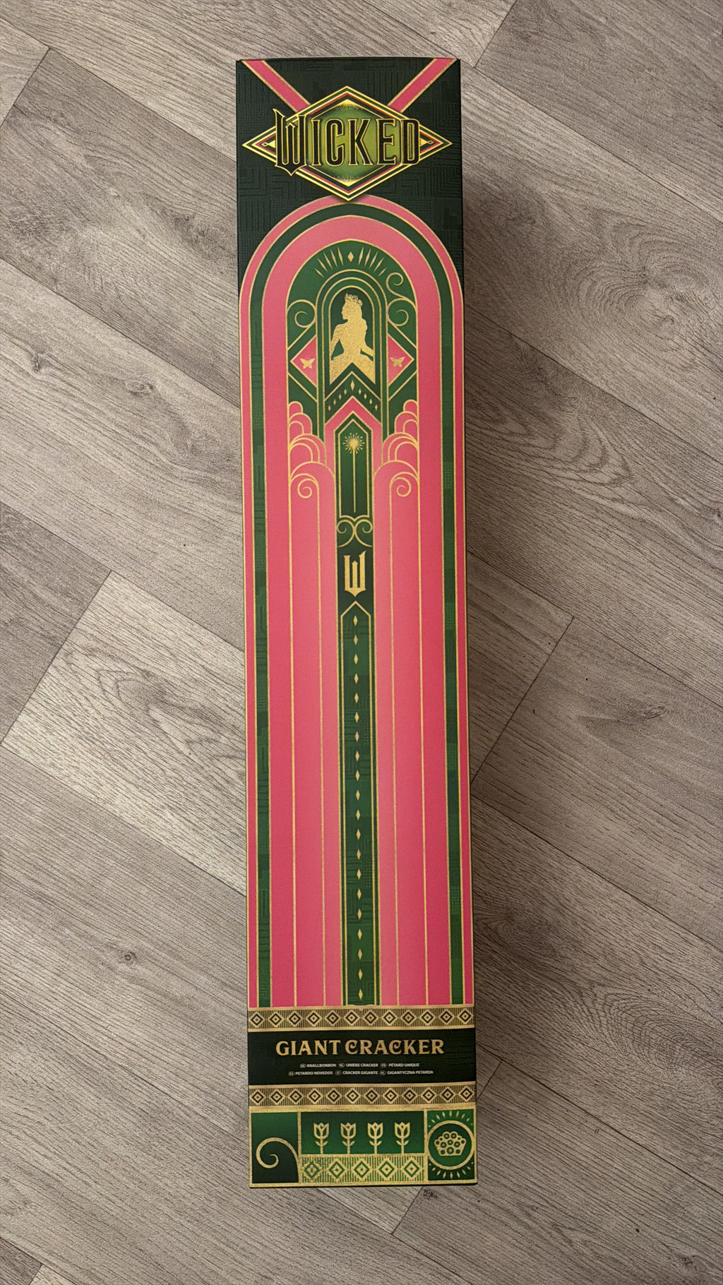 Wicked Activity Christmas Cracker