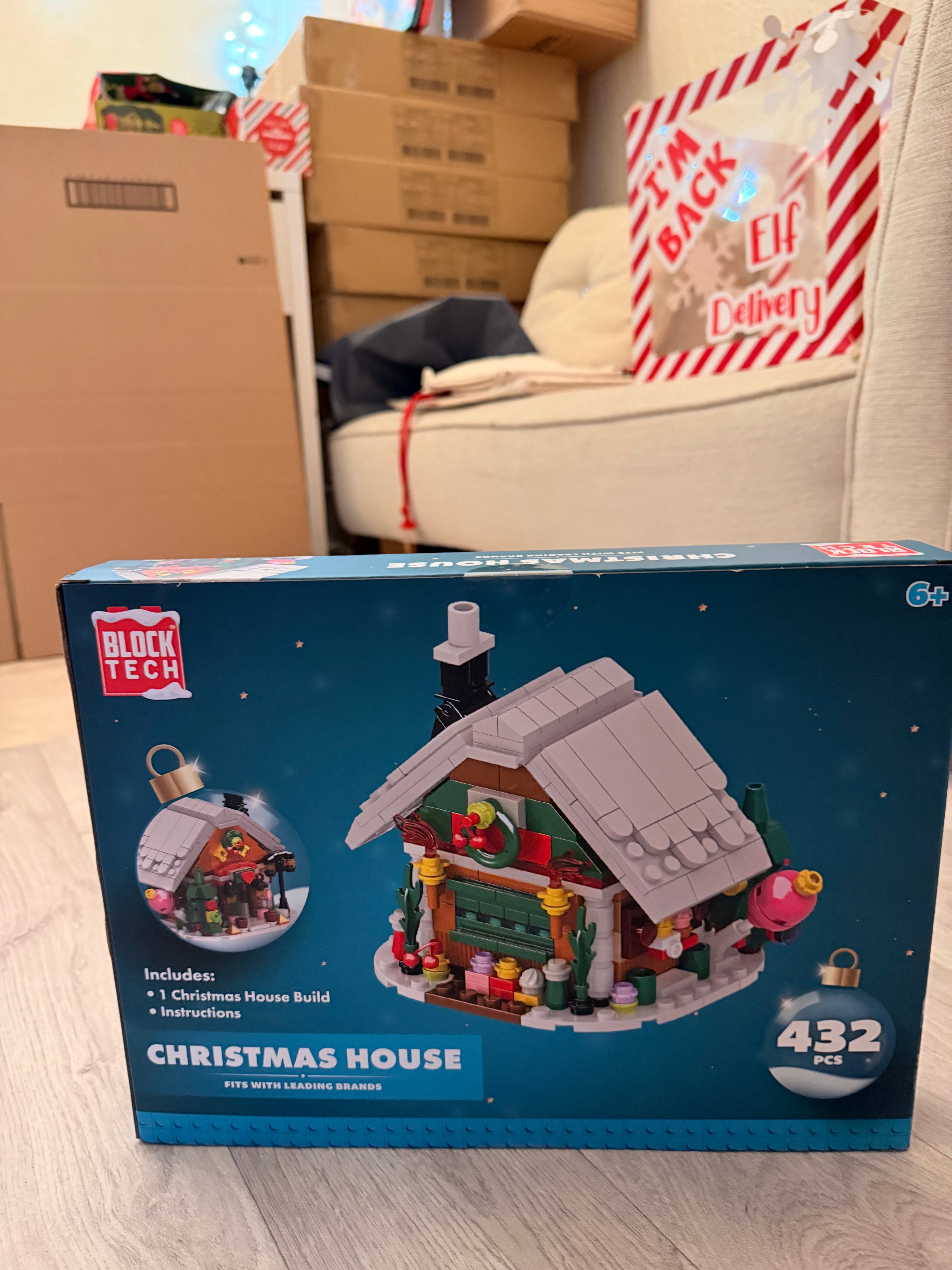 432 Piece Block Tec Christmas House