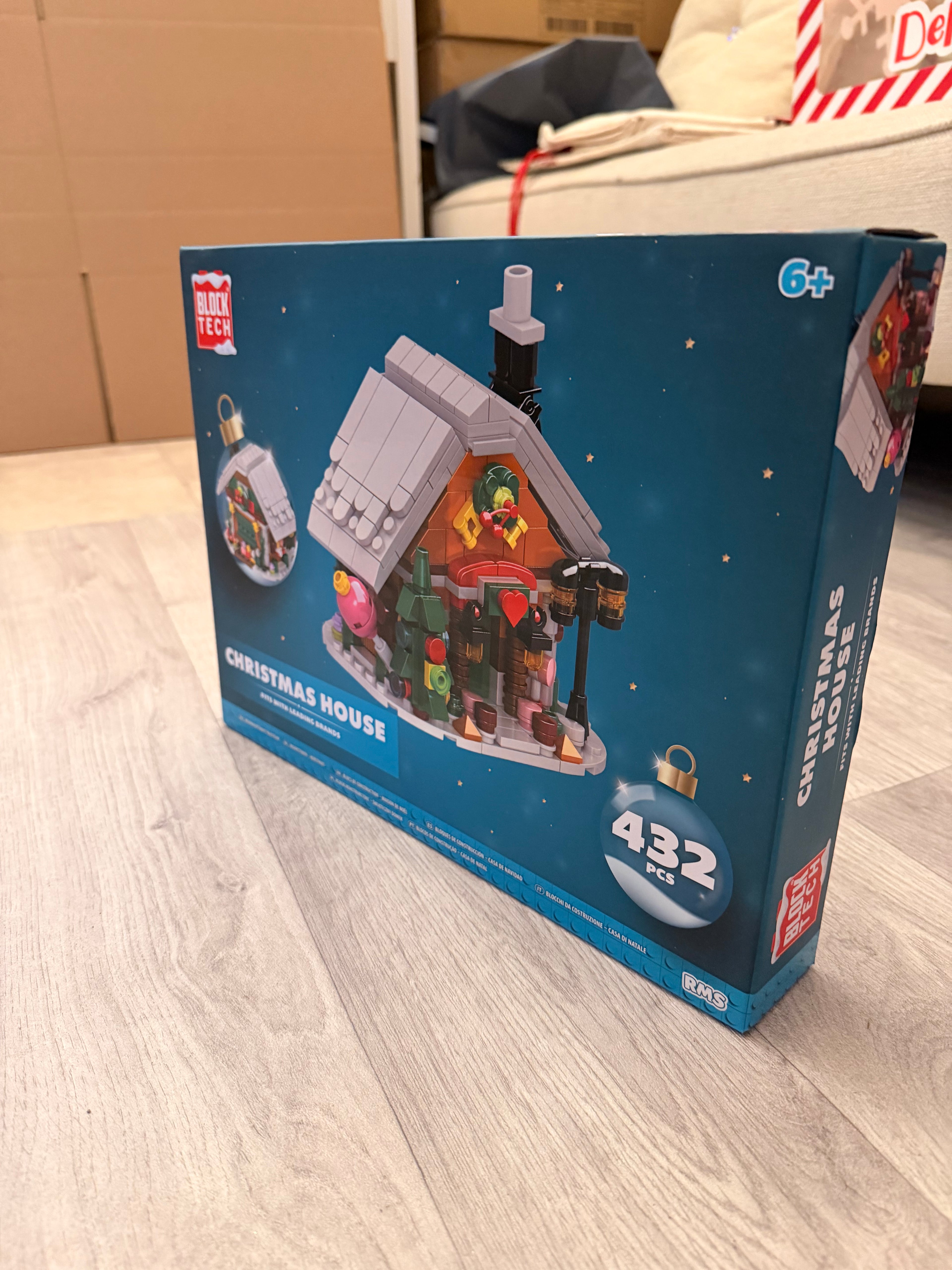432 Piece Block Tec Christmas House